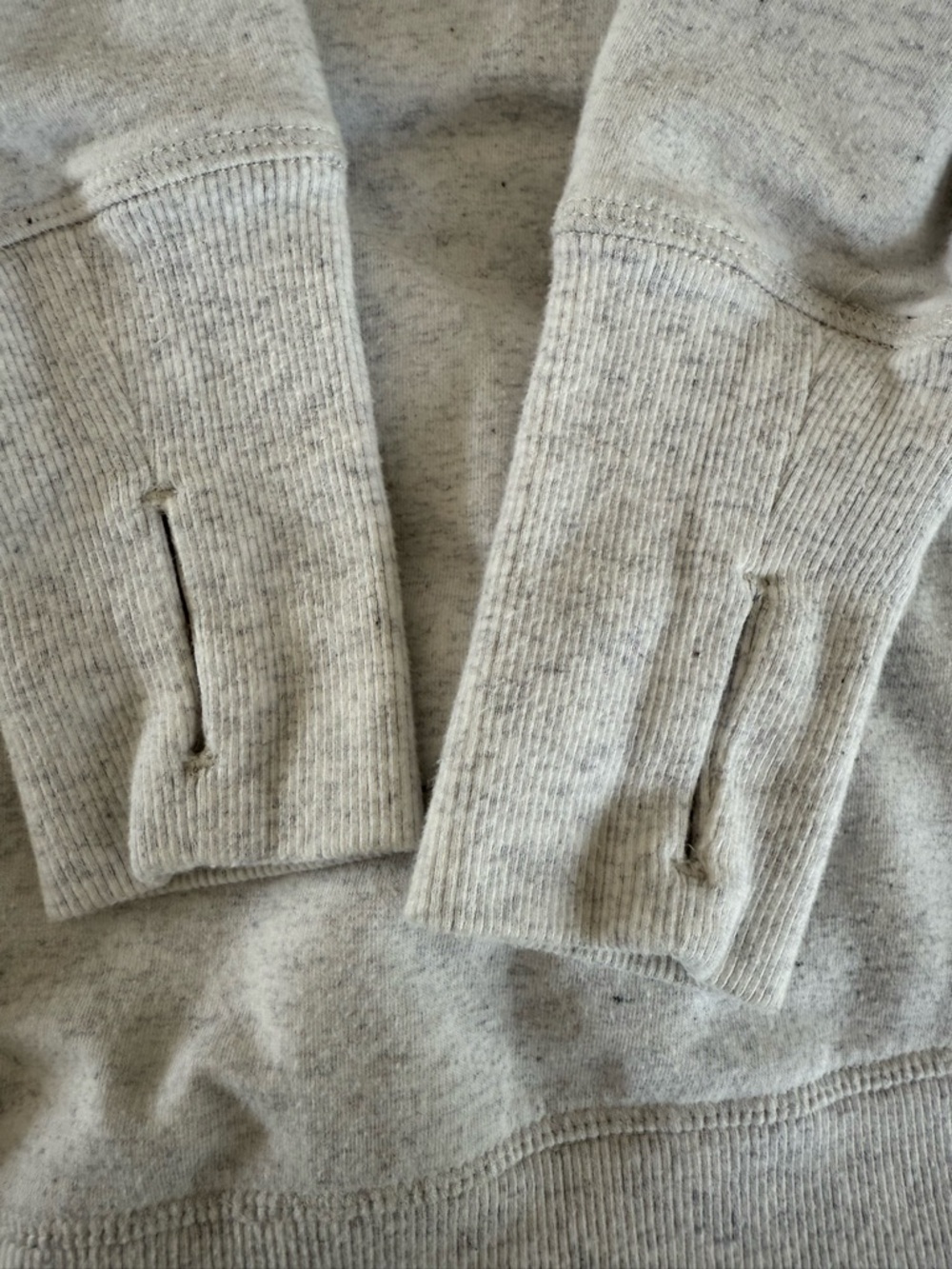 Athleta Coaster Luxe Light Heather Gray Crew Sweatshirt Size Small - Picture 5 of 7